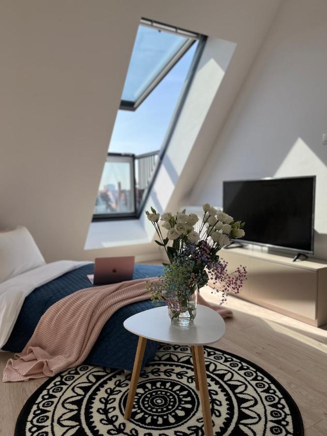 Apartamenty Bulwar Staromiejski วรอตซวาฟ ภายนอก รูปภาพ