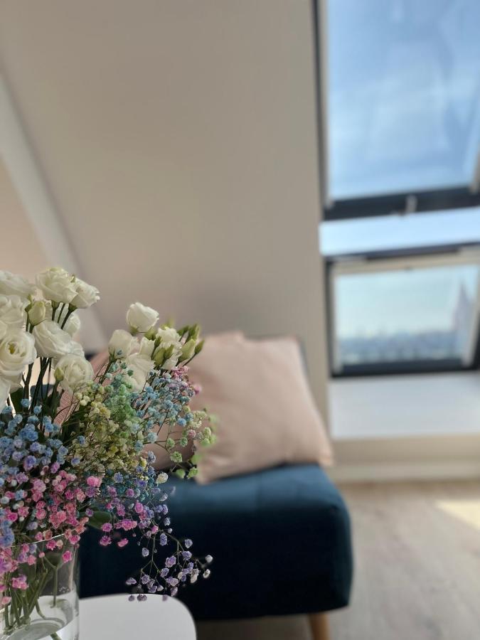 Apartamenty Bulwar Staromiejski วรอตซวาฟ ภายนอก รูปภาพ